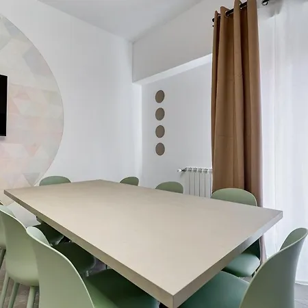 Bdc - Mariposa 3bdr In San Giovanni * Ρώμη
