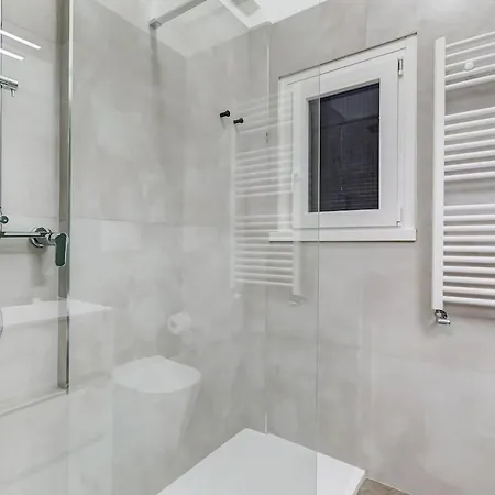 Bdc - Mariposa 3bdr In San Giovanni Διαμέρισμα *