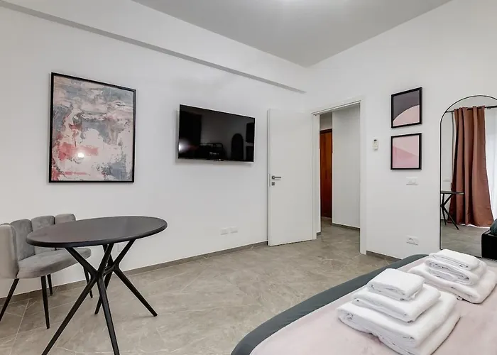 Bdc - Mariposa 3bdr In San Giovanni