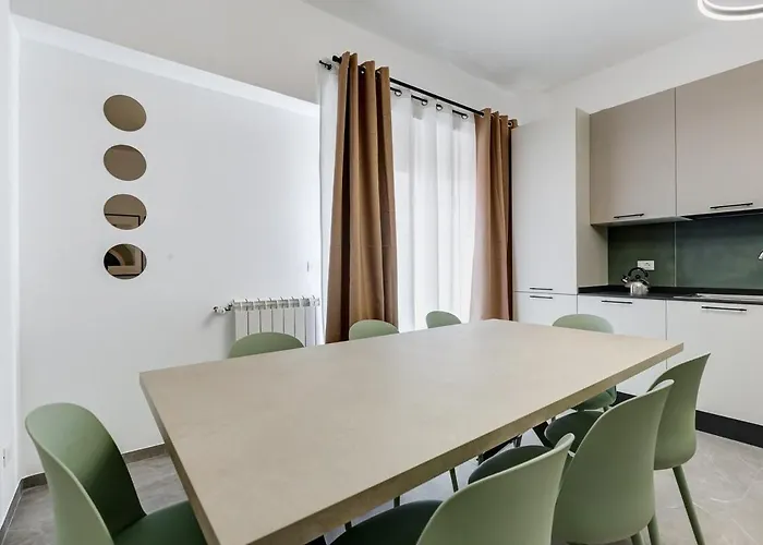 Bdc - Mariposa 3bdr In San Giovanni *