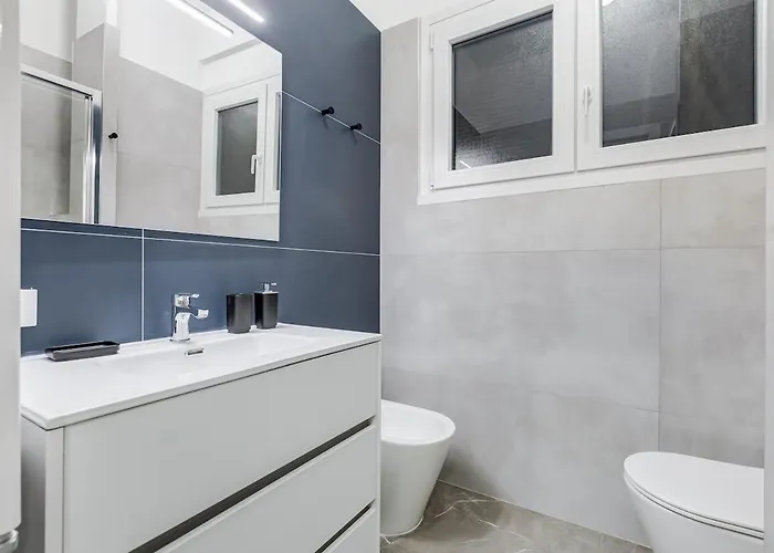 Bdc - Mariposa 3bdr In San Giovanni * Rome