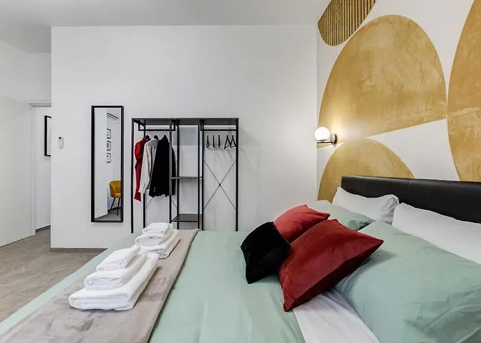 Bdc - Mariposa 3bdr In San Giovanni Apartment *