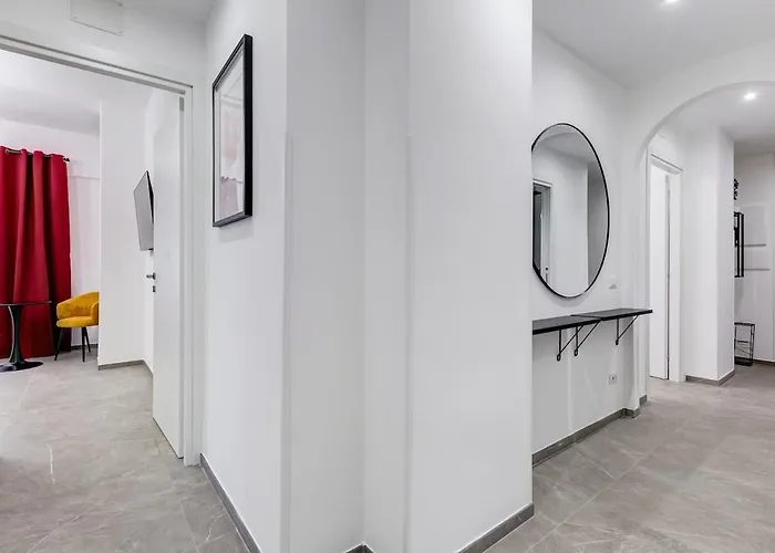 Bdc - Mariposa 3bdr In San Giovanni Apartment *